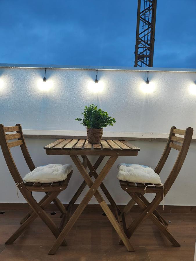 Wood Essence Apartment - Cozy Balcony Коимбра Экстерьер фото